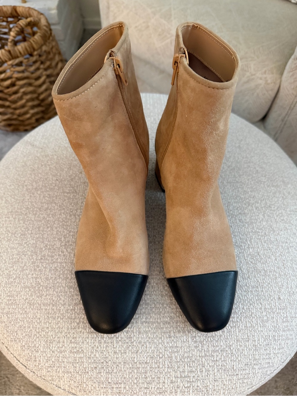 Steve Madden Tan Suede Ankle Boots with Black Cap Toe Block heel Sz 6 6.5